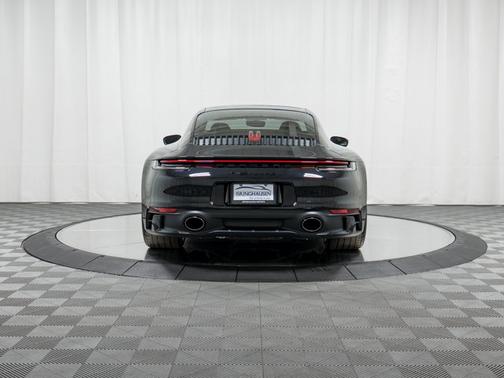 2020 Porsche 911 Carrera 4S