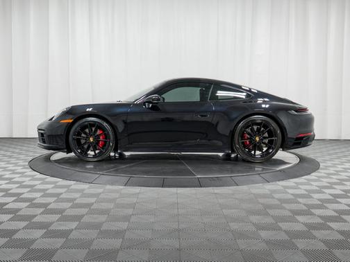 2020 Porsche 911 Carrera 4S