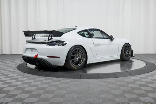 2020 Porsche 718 Cayman GT4 Clubsport Competition