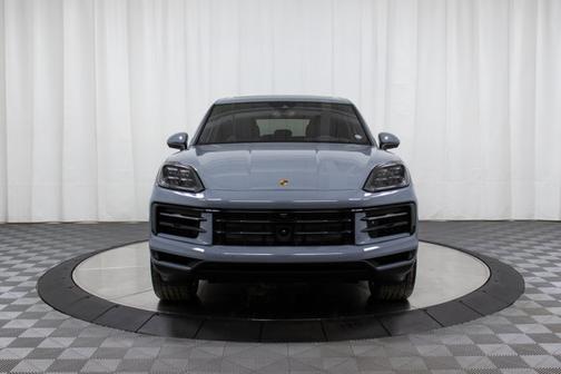 2025 Porsche Cayenne 
