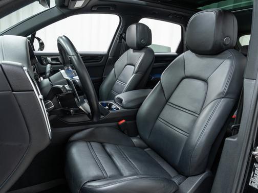 2021 Porsche Cayenne S