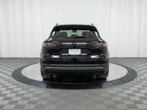 2021 Porsche Cayenne S