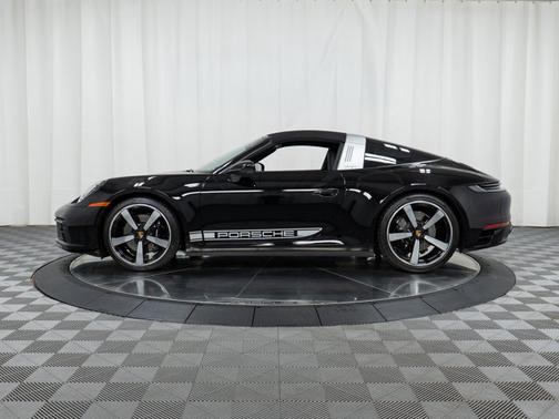 2024 Porsche 911 4S