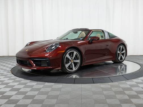 2021 Porsche 911 4S Heritage Design Edition