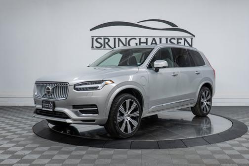 2024 Volvo XC90 Recharge Plug-In Hybrid Plus Bright Theme