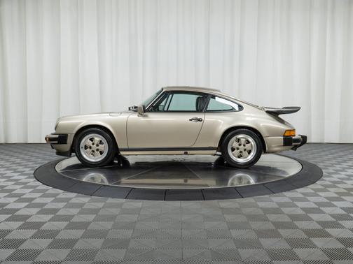 1986 Porsche 911 Carrera