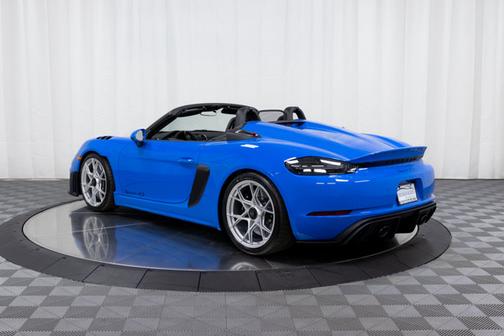 2024 Porsche 718 Spyder RS