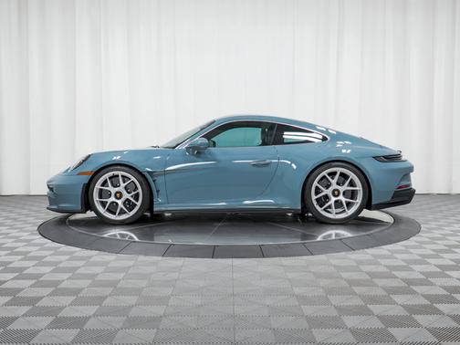 2024 Porsche 911 S/T