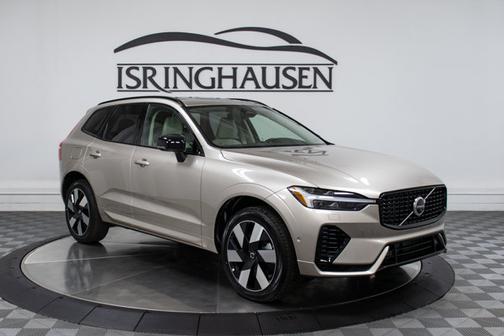 2025 Volvo XC60 Plug-In Hybrid Plus