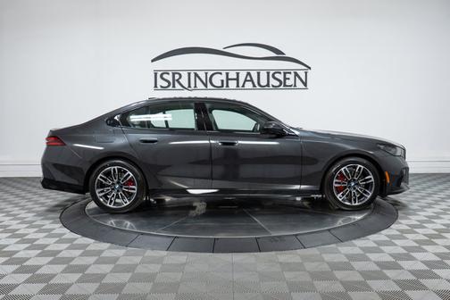 2026 BMW 530 530i xDrive