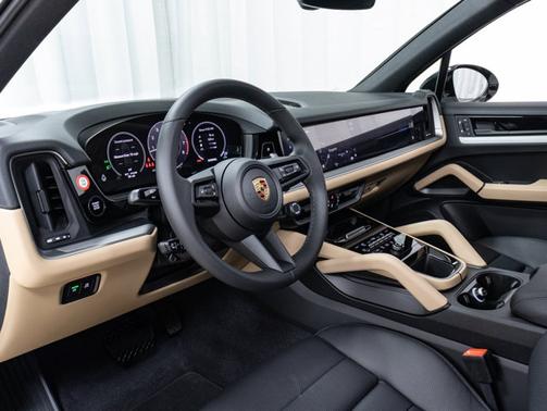 2024 Porsche Cayenne