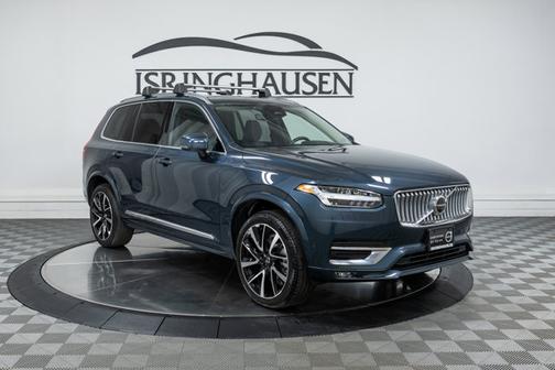 2024 Volvo XC90 Plus Bright Theme