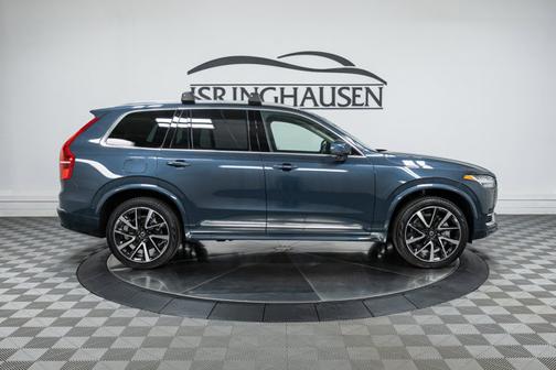 2024 Volvo XC90 Plus Bright Theme