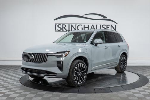 2026 Volvo XC90 Plug-In Hybrid Plus