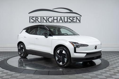 Crystal White Metallic 2026 Volvo EX30 Plus