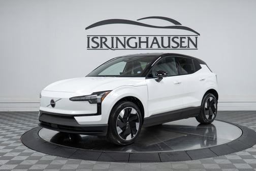 Crystal White Metallic 2026 Volvo EX30 Plus