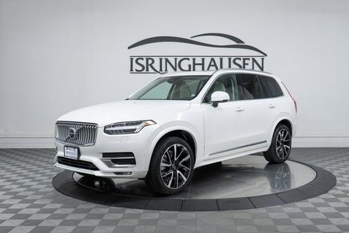 2023 Volvo XC90 Plus
