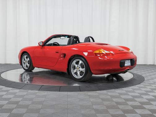 2002 Porsche Boxster Base (M5)