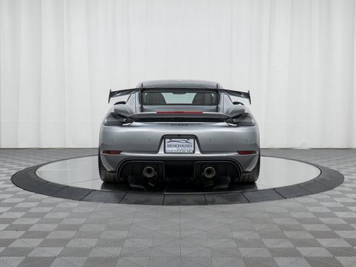 2025 Porsche 718 Cayman GT4 RS