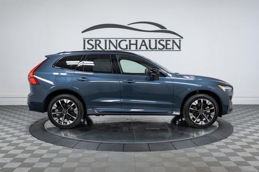 2026 Volvo XC60 Plus