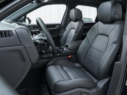 2026 Porsche Cayenne E-Hybrid