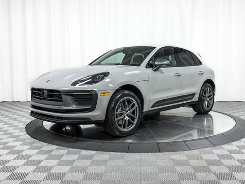2025 Porsche Macan T