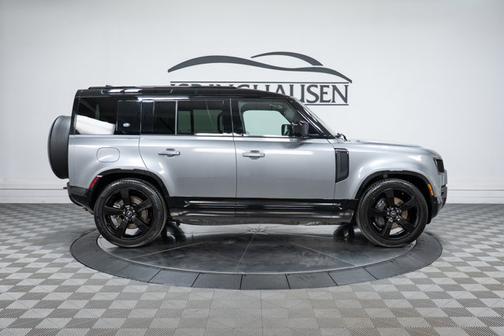 2024 Land Rover Defender X-Dynamic SE