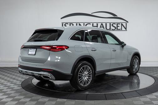 2025 Mercedes-Benz GLC 300 GLC 300