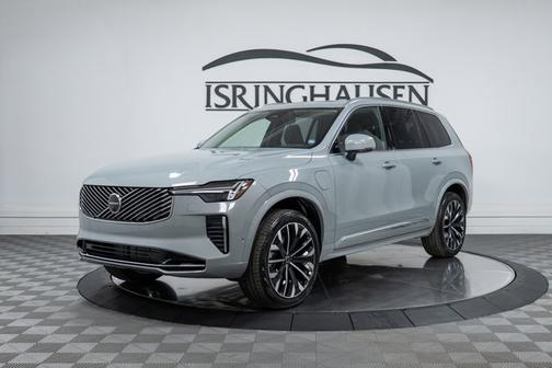 2026 Volvo XC90 Plug-In Hybrid Plus