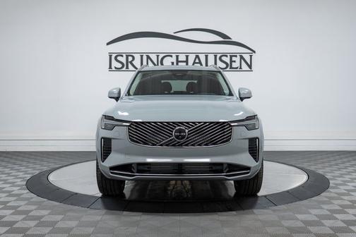 2026 Volvo XC90 Plug-In Hybrid Plus