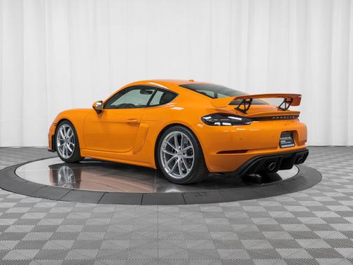 2021 Porsche 718 Cayman GT4