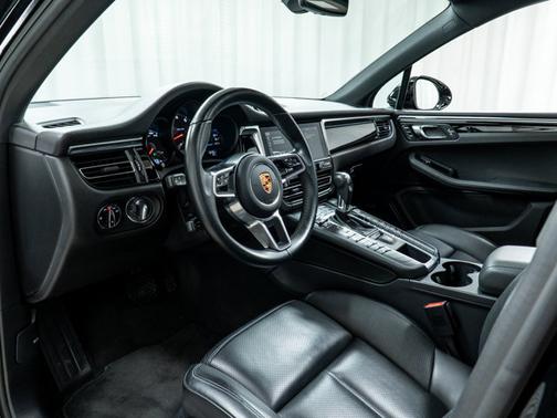 2019 Porsche Macan
