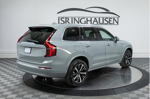 2025 Volvo XC90 Plug-In Hybrid Ultra