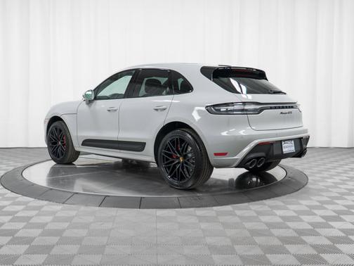 2026 Porsche Macan GTS