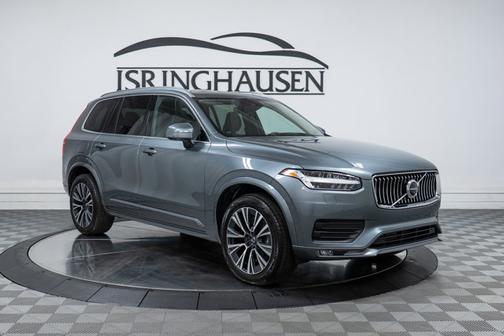 2020 Volvo XC90 T6 Momentum