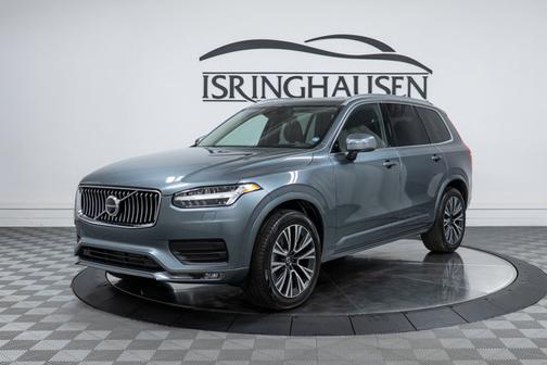 2020 Volvo XC90 T6 Momentum