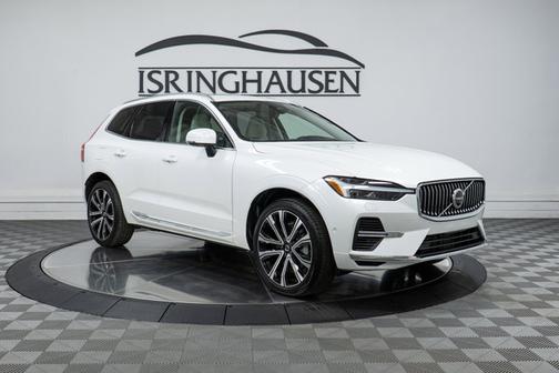 2023 Volvo XC60 Recharge Plug-In Hybrid Ultimate Bright Theme