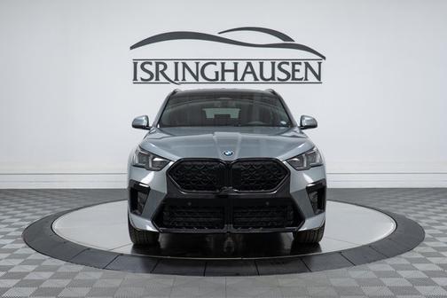 Skyscraper Grey Metallic 2026 BMW X2 xDrive28i