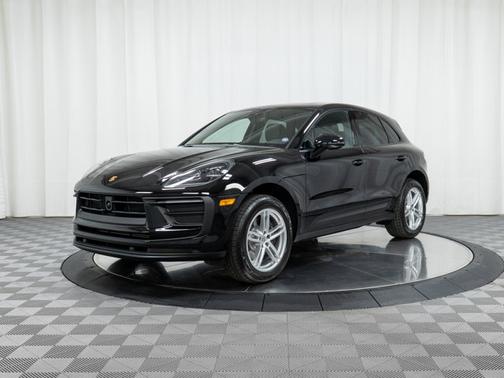 2025 Porsche Macan 