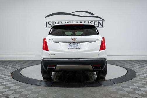 2017 Cadillac XT5 Platinum AWD