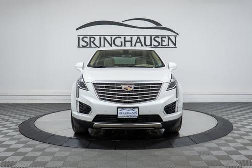 2017 Cadillac XT5 Platinum AWD