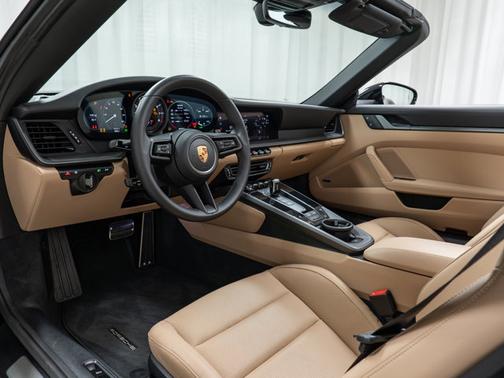 2024 Porsche 911 Carrera