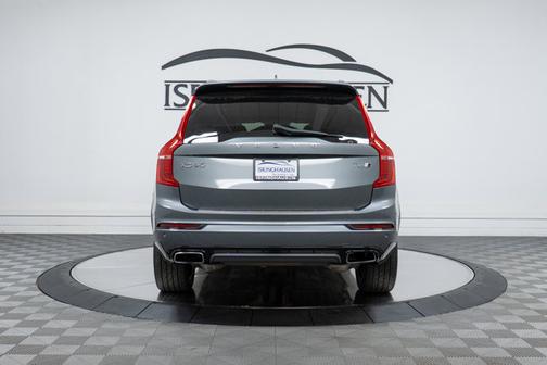2017 Volvo XC90 T6 R-Design