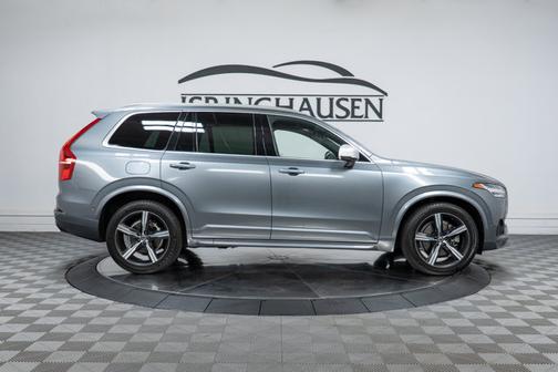 2017 Volvo XC90 T6 R-Design