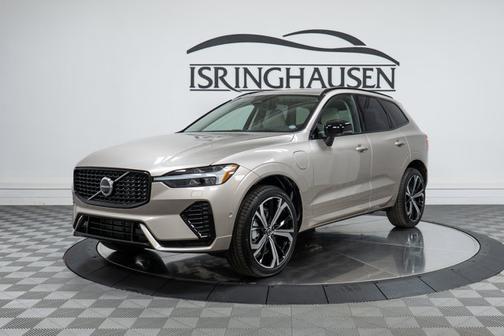2025 Volvo XC60 Plug-In Hybrid Ultra