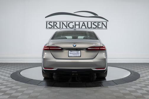 2026 BMW 530 530i xDrive