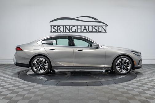 2026 BMW 530 530i xDrive