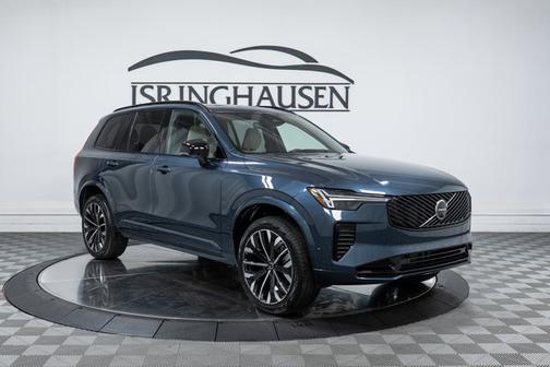 2026 Volvo XC90 Ultra Dark Theme
