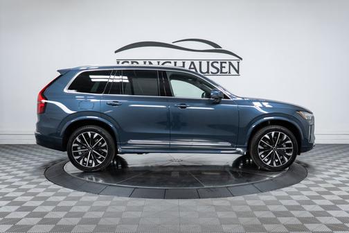 2026 Volvo XC90 Plus