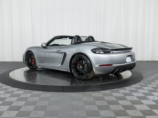 2025 Porsche 718 Boxster GTS 4.0